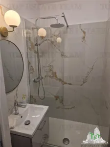 Apartament renovat integral, 2 camere, Unirii - Cocor, perfect  Airbnb - foto 5