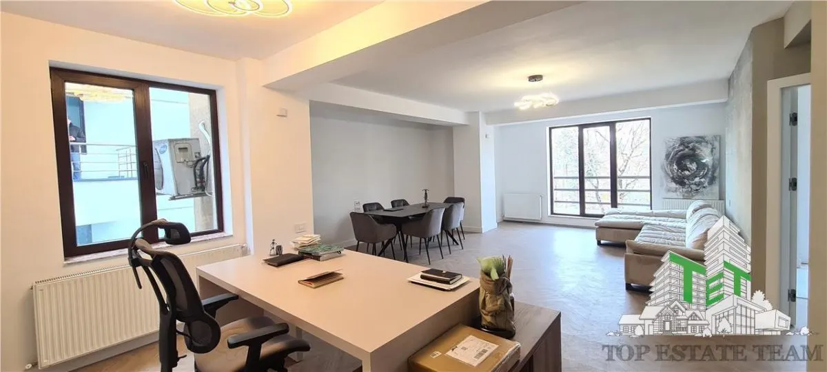 Apartament cu 4 camere de vanzare in zona Arcul de Triumf - foto 3