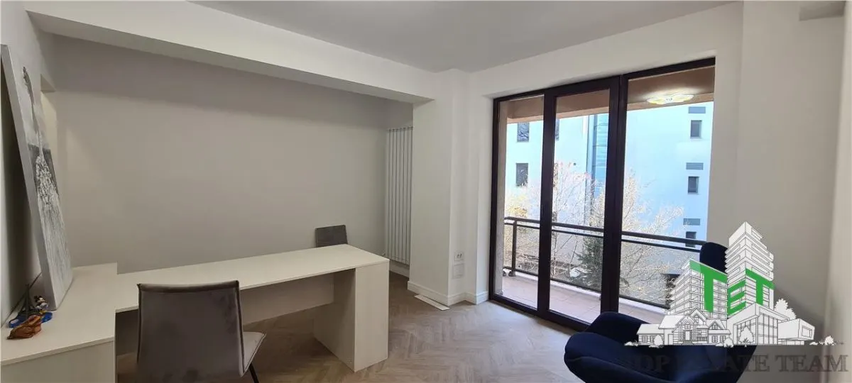 Apartament cu 4 camere de vanzare in zona Arcul de Triumf - foto 4