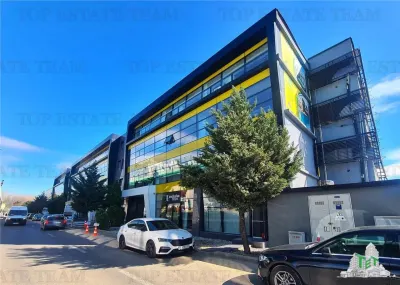 Spatiu de Birouri de 110 mp in Zona Otopeni aproape de Aeroport - Otopeni