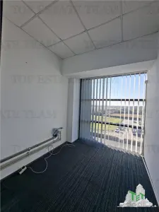 Spatiu de Birouri de 110 mp in Zona Otopeni aproape de Aeroport - foto 4