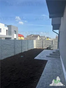 Vila cocheta, moderna, cu 4 camere si curte generoasa, toate utilitatile, Prelungirea Ghencea zona Bragadiru - foto 2