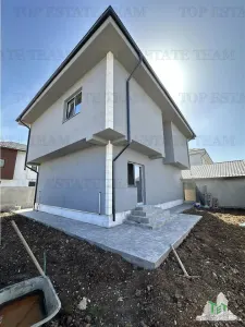 Vila cocheta, moderna, cu 4 camere si curte generoasa, toate utilitatile, Prelungirea Ghencea zona Bragadiru - foto 22