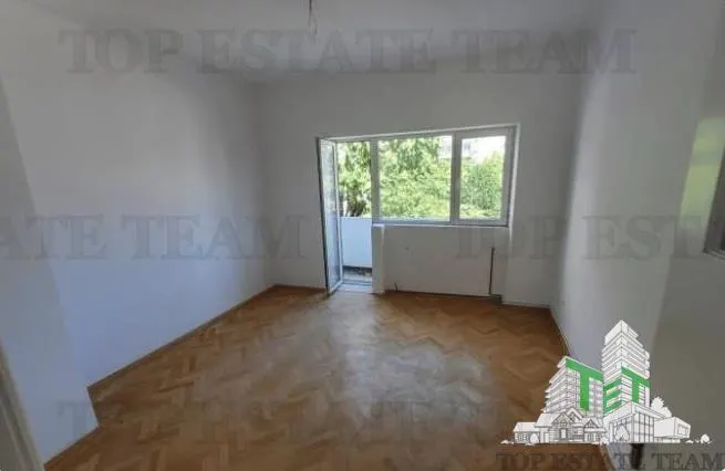 Apartament 3 camere de vanzare, zona Armeneasca - foto 5