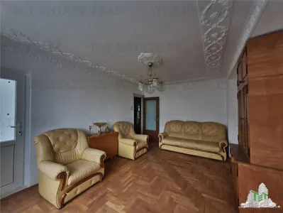 Duplex 5 camere cu intrari separate la mare  Mangalia Saturn - foto 2