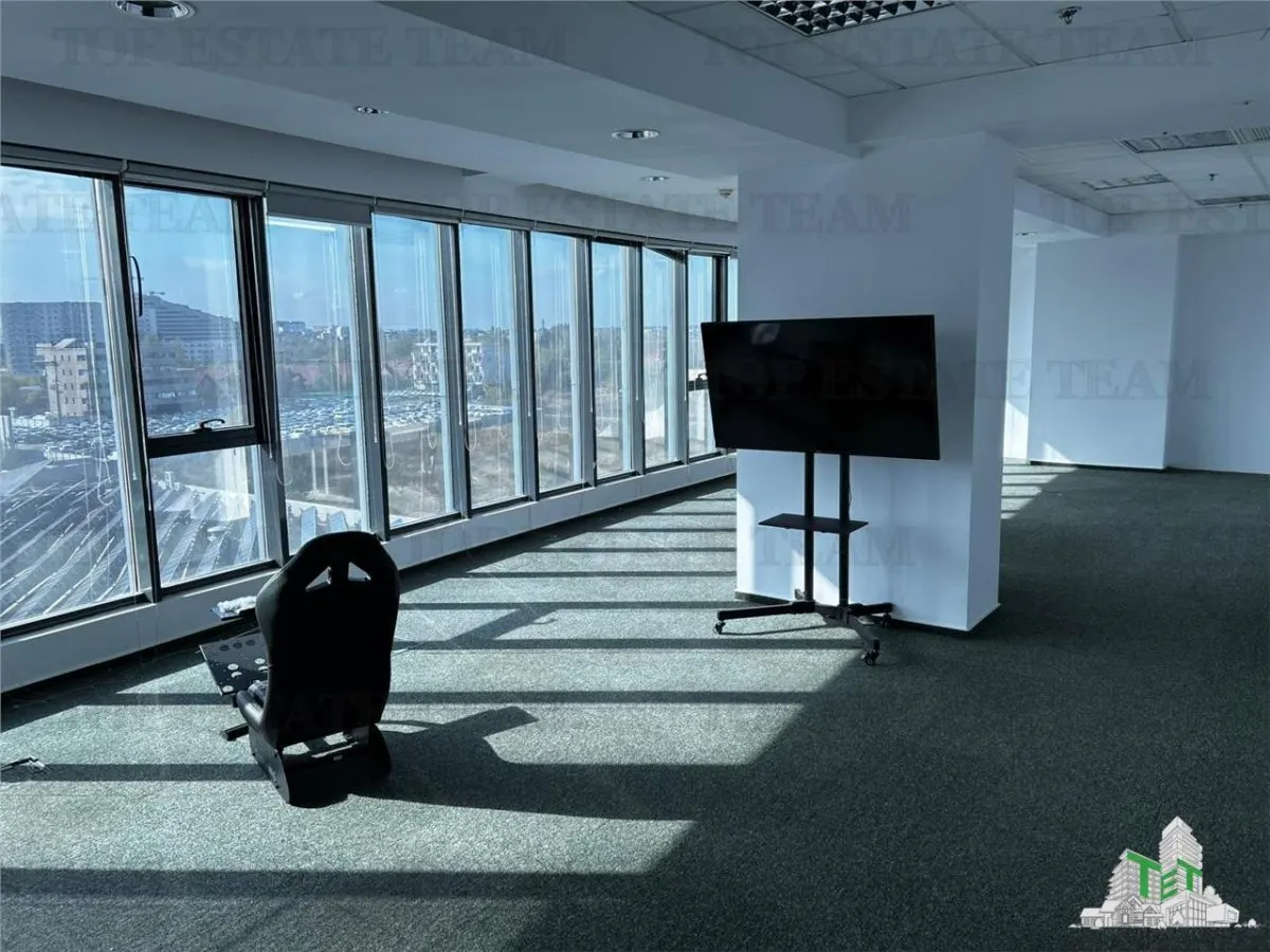 Spatiu de Birouri de 551 mp in Zona Pipera - foto 19