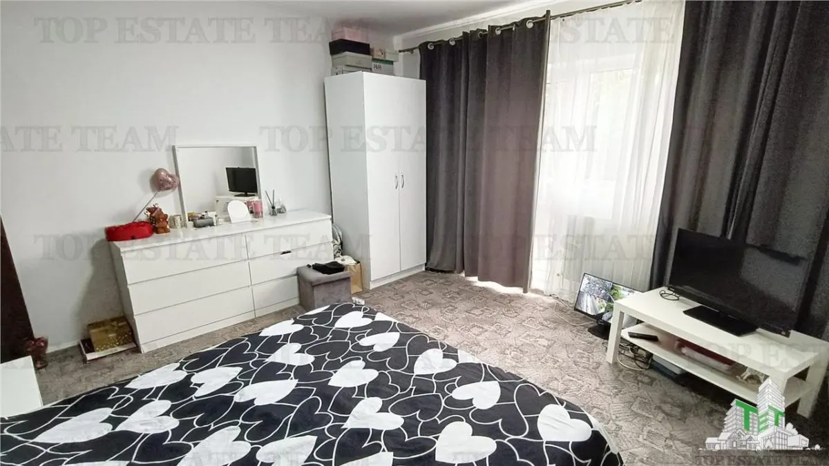 Vila individuala Otopeni cu curte generoasa - Potential ridicat! - foto 12