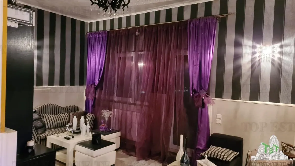 Super afacere, vila cu aspect de conac cu spatii moderne dar si clasice antichizate, orientale sau art-deco avand o curte superba ! - foto 24