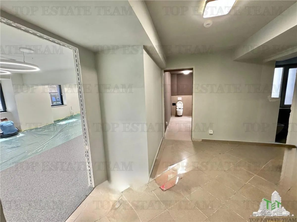 Oferta speciala  / Spatiu comercial de inchiriat langa metrou in Piata Victoriei - foto 14