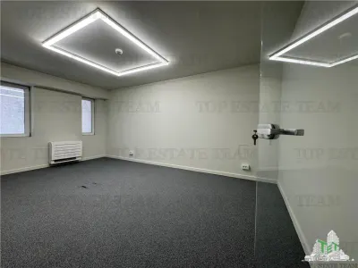Oferta speciala  / Spatiu comercial de inchiriat langa metrou in Piata Victoriei - foto 20