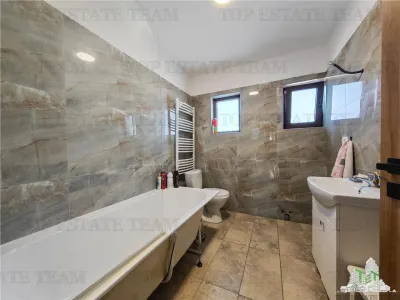 Vila moderna in Balotesti - foto 12