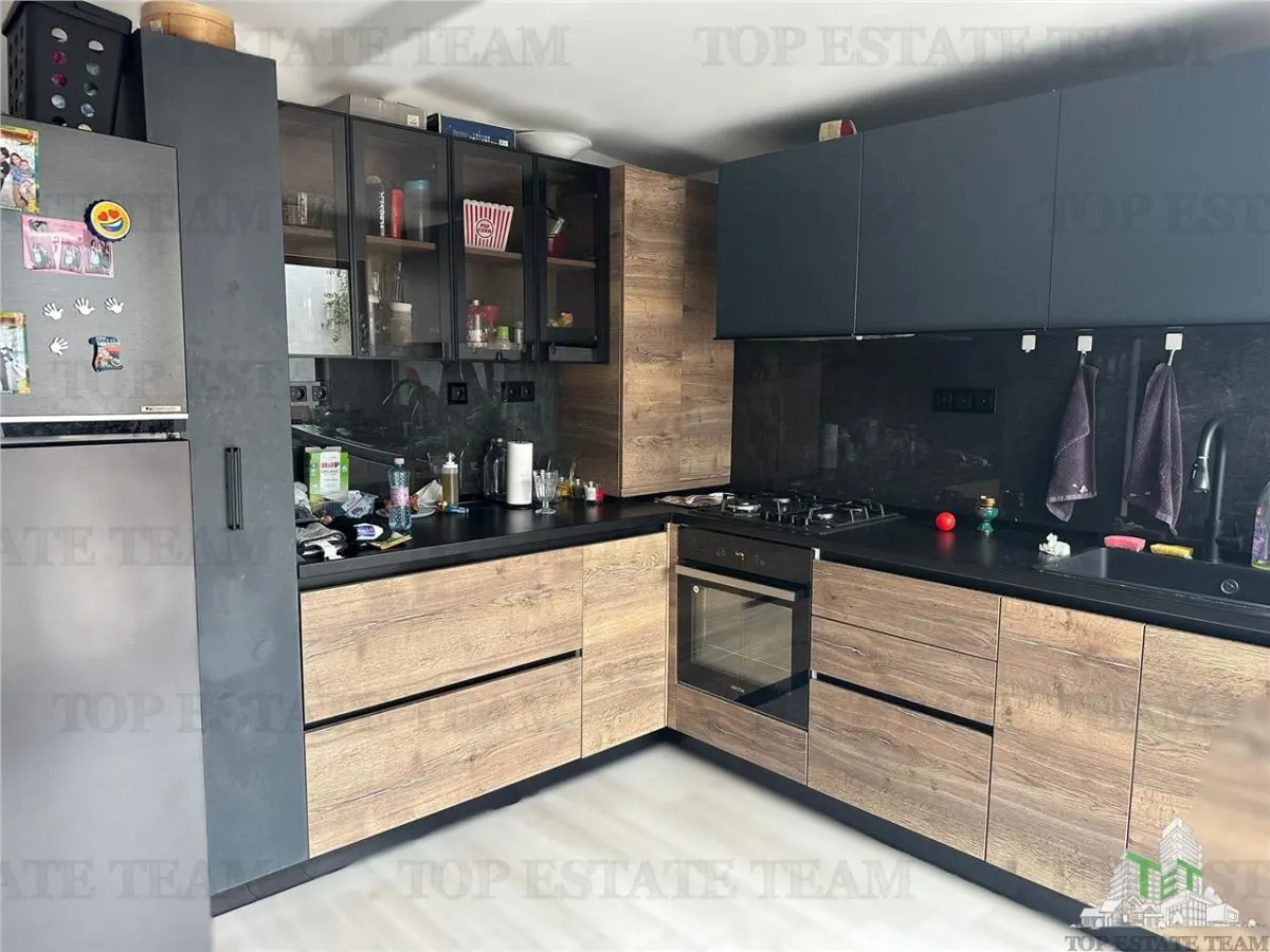 PLATA IN RATE - Apartament 3 camere cu terasa de vanzare in zona Parc Bazilescu - foto 9