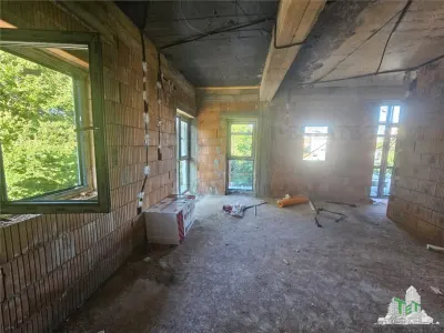 Apartament 3 camere bloc boutique metrou Gorjului - foto 9