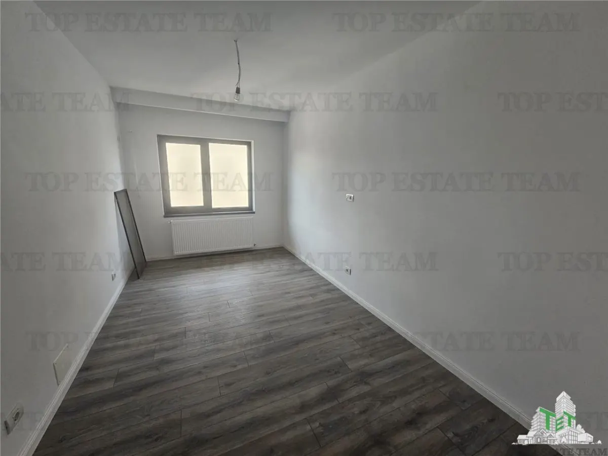 Vila 3 camere (colt insiruita) langa STB in Prel Ghencea - foto 5