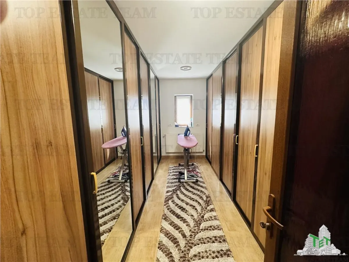 SUPER PROPRIETATE, vila 310 mp construiti, 1000 mp teren PADUREA ROSU - foto 23