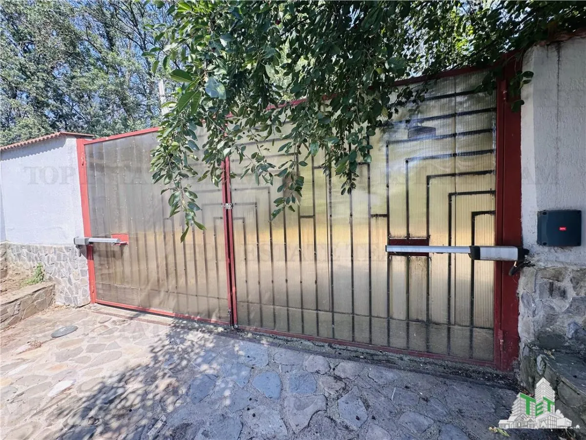 SUPER PROPRIETATE, vila 310 mp construiti, 1000 mp teren PADUREA ROSU - foto 8