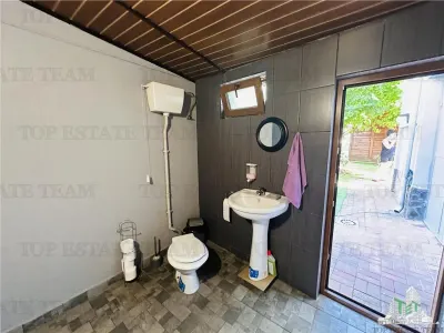 SUPER PROPRIETATE, vila 310 mp construiti, 1000 mp teren PADUREA ROSU - foto 9