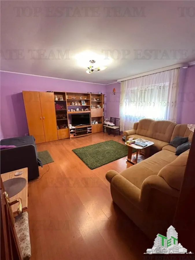 Casa Individuala cu Teren 1300 mp in Corbeanca - Petresti - foto 8