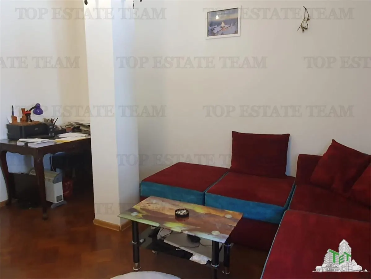 Spatiu extins central Liceul Mircea si Mare Constanta - foto 6