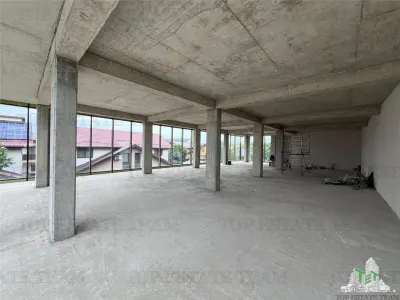 Spatiu comercial de inchiriat + parcari in Bragadiru,Ilfov - foto 3