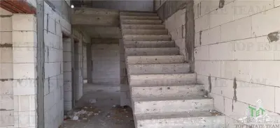 Casa nefinalizata, oportunitate de investitie,  Valu lui Traian - foto 6