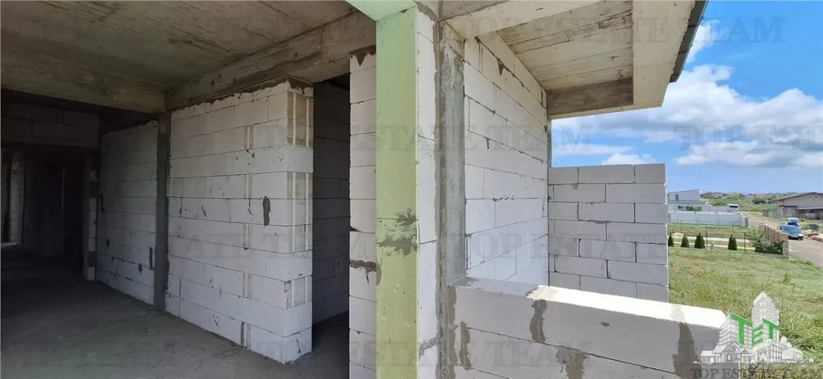 Casa nefinalizata, oportunitate de investitie,  Valu lui Traian - foto 9
