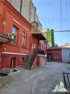 Apartament in vila de vanzare in zona Mosilor - Armeneasca - foto 3