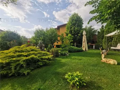 Vila lux 5 camere cu gradina superba centru Domnesti - foto 2