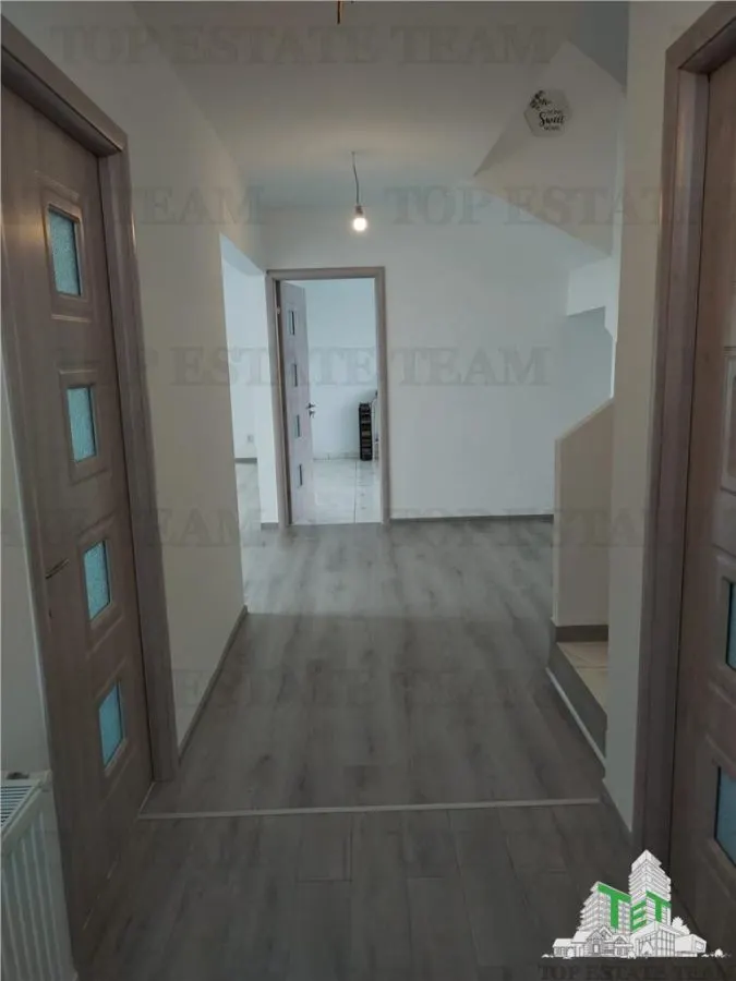 Vila individuala cu 5 camere,  2 terase, 4 locuri de parcare,350mp teren imprejmuit si toate utilitatile in Cornetu, Ilfov - foto 5