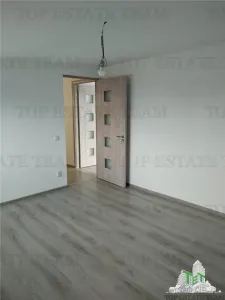 Vila individuala cu 5 camere,  2 terase, 4 locuri de parcare,350mp teren imprejmuit si toate utilitatile in Cornetu, Ilfov - foto 9