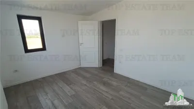 VANZARE VILA OTOPENI - foto 11