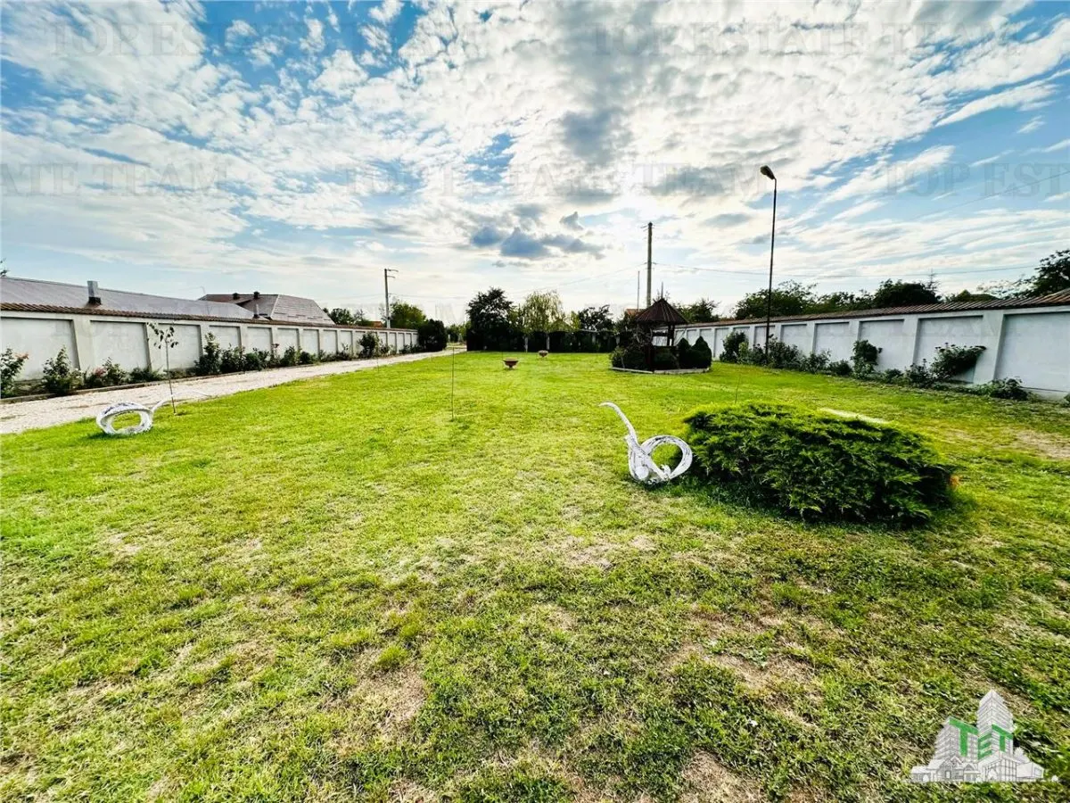 VILA DE VANZARE CU TEREN 4690 MP GOLF NICULESTI - foto 6