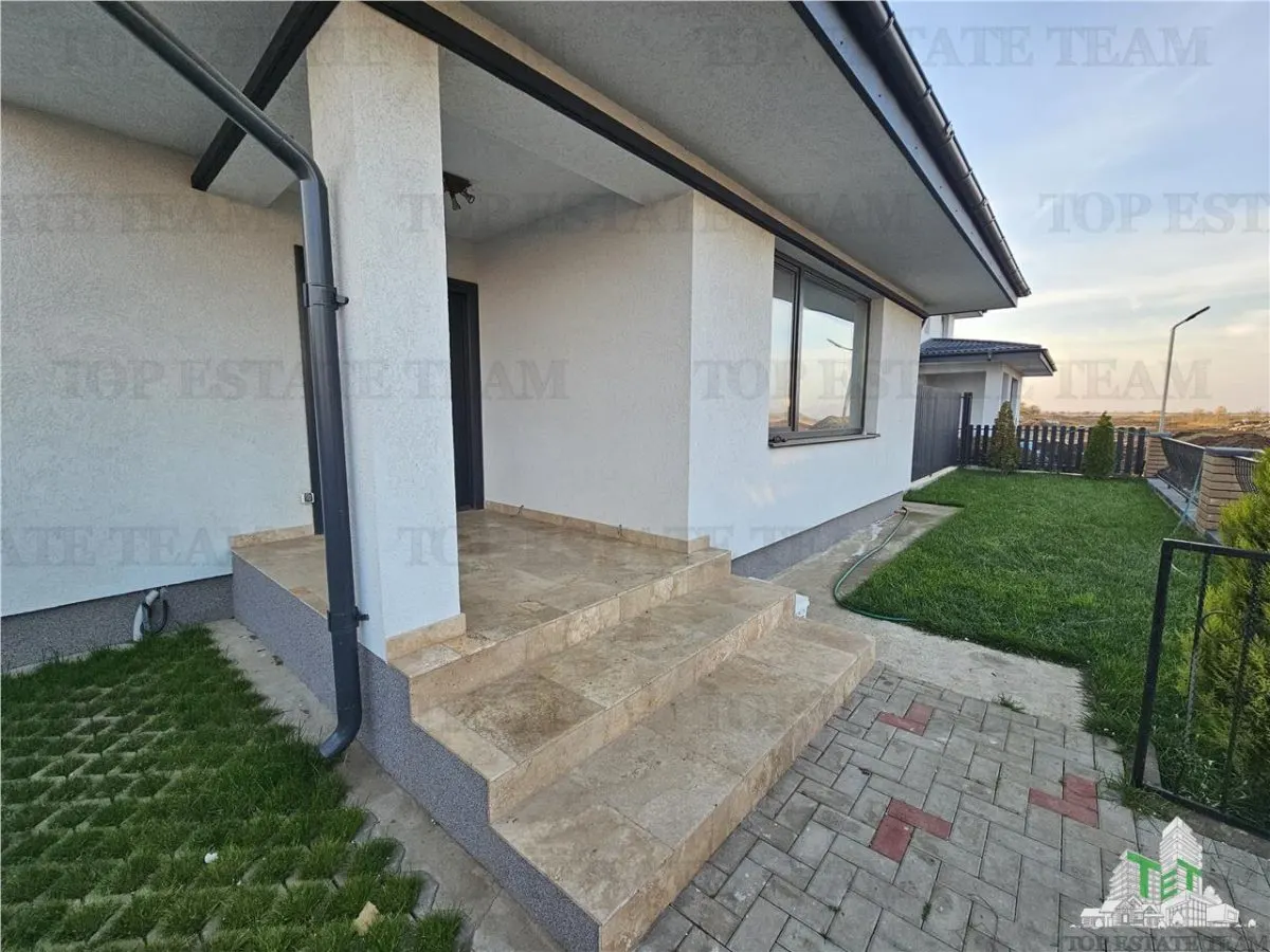 Vila lux 4 camere (dormitor parter) in Domnesti(Teghes) - foto 13