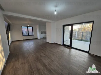 Vila lux 4 camere (dormitor parter) in Domnesti(Teghes) - foto 4