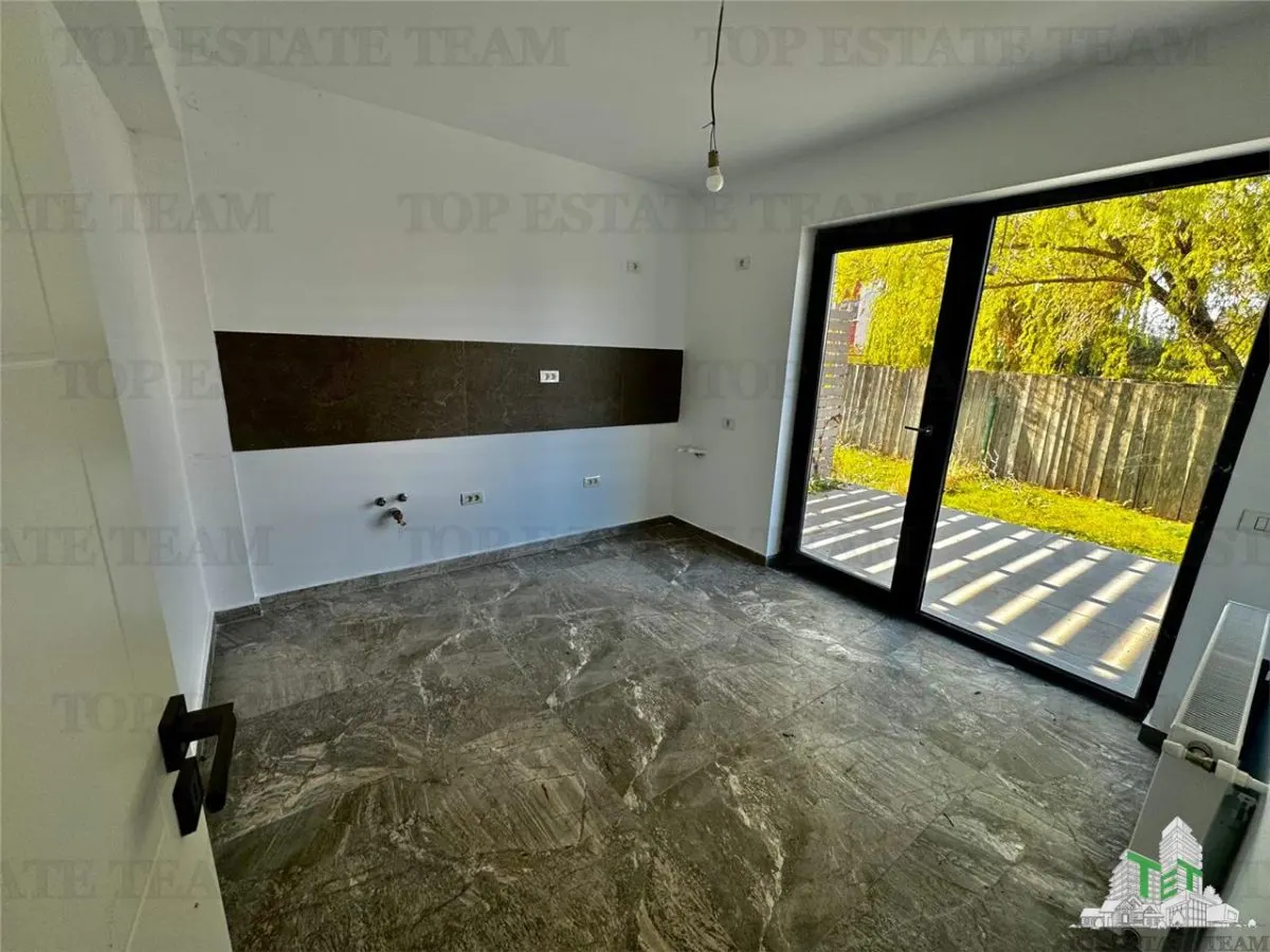 Sector 5 / granita cu Bragadiru / Duplex de vanzare cu 3 camere / Curte de 200mp - foto 3