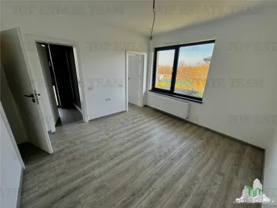 Sector 5 / granita cu Bragadiru / Duplex de vanzare cu 3 camere / Curte de 200mp - foto 6