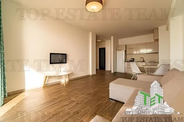 Hotel + spatii comerciale - foto 4
