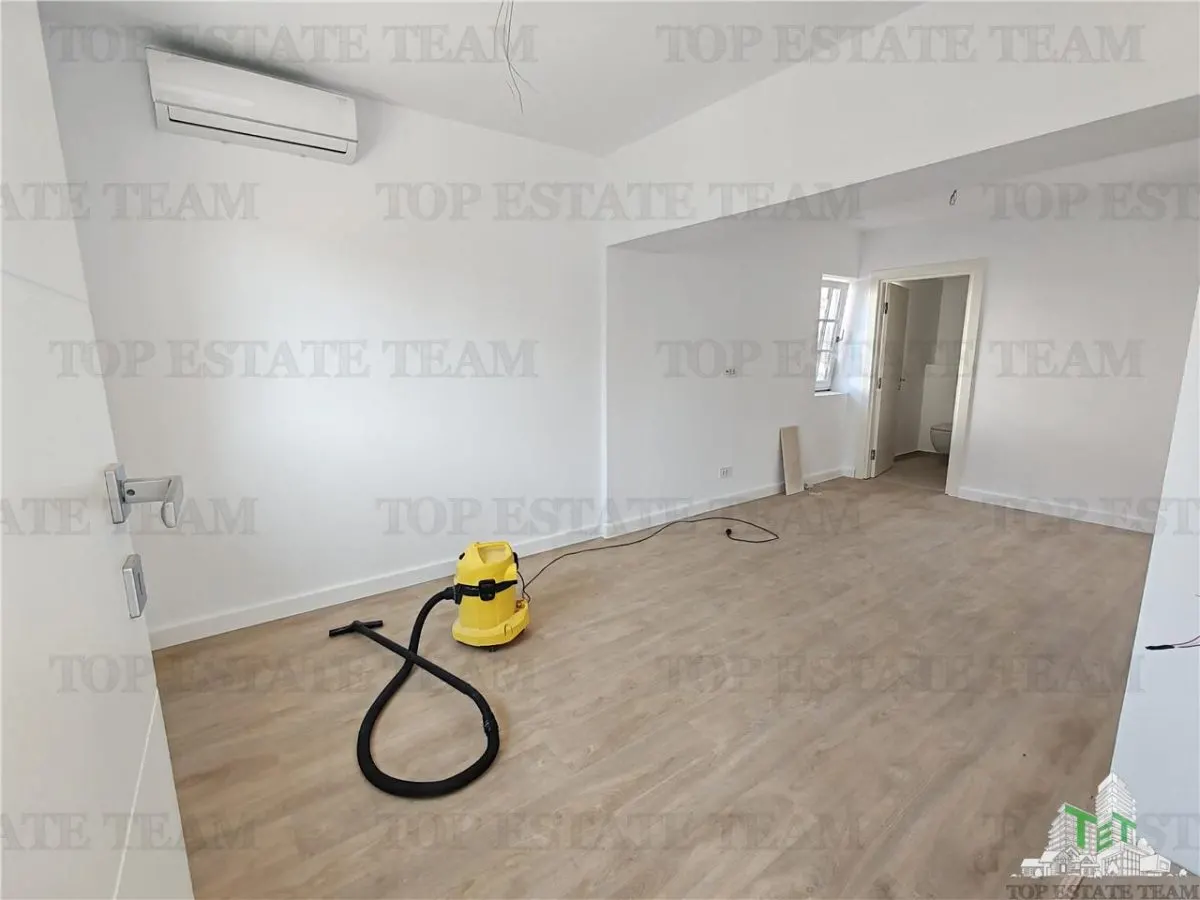 Casa moderna si eleganta - Teren 700mp - foto 9