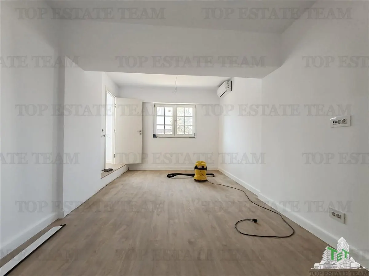 Casa moderna si eleganta - Teren 700mp - foto 10