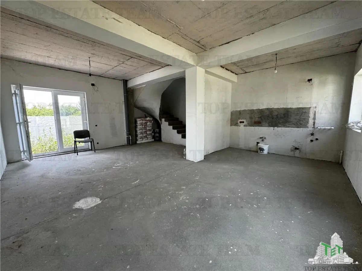 Casa individuala la intrare in Mogosoaia perfecta pentru familia ta - foto 2