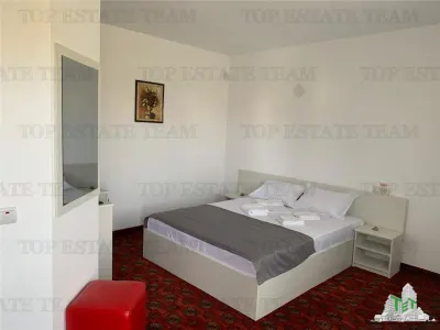 AFACERE LA CHEIE VILA  17 CAMERE 17 BAI EFORIE NORD - foto 28