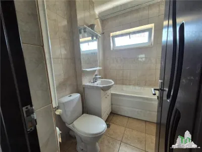 OPORTUNITATE INVESTITIE VILA CU 3000 MP PALAZU MARE - foto 4