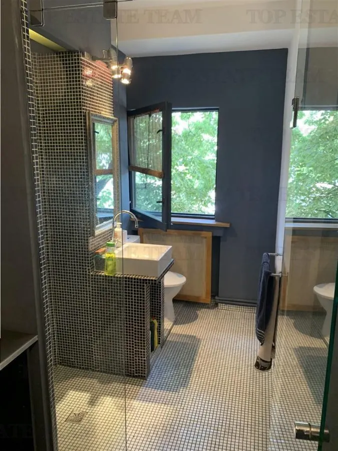 Apartament cu 2 camere de vanzare, Parc Cismigiu, centrala si balcon - foto 2
