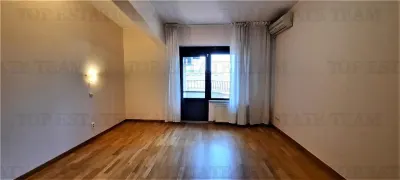 Inchiriere apartament generos, view superb,4 camere Arcul de Triumf - foto 9