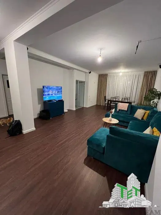 Casa pe parter-Tunari - foto 1