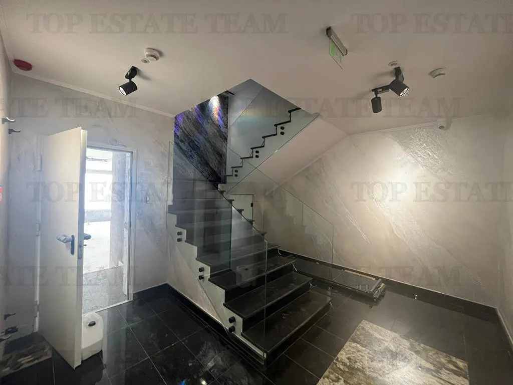 Apartament cu 3 camere si terasa Piata Unirii - foto 3