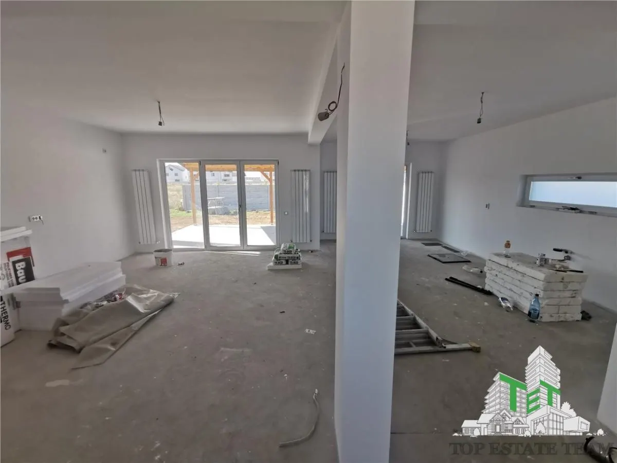 Vila lux 4 camere incalzire pardoseala cu terasa mare langa Soseaua de Centura - foto 24
