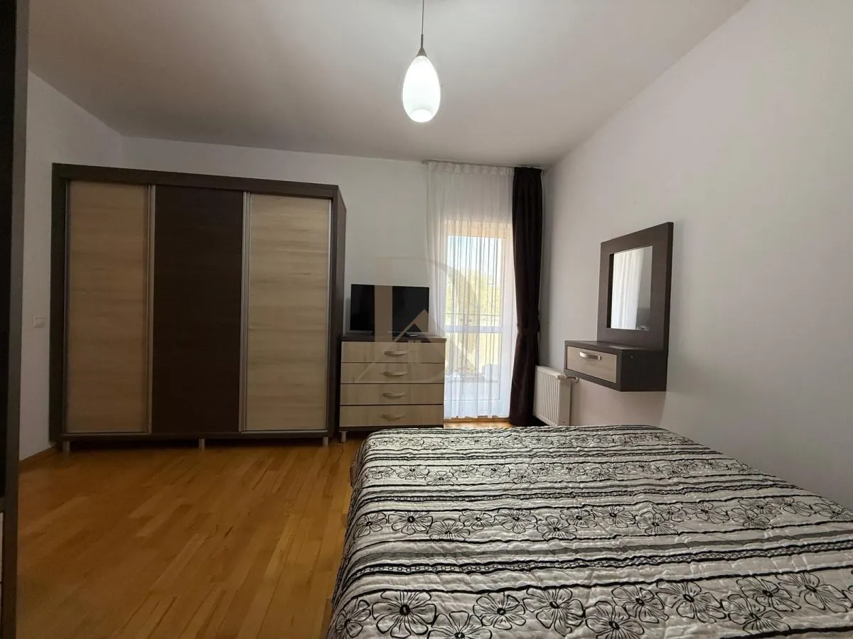 Copou - Complex Bellevue, 2 camere + loc de parcare - foto 17