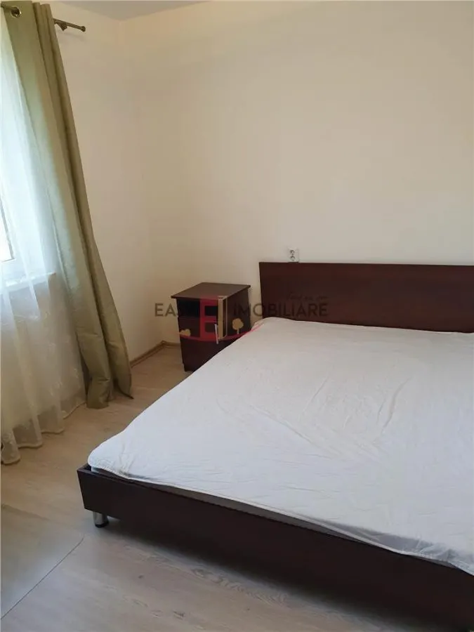 Apartament 4 camere,etaj 1,UMF,2 bai,7 Noiembrie,Targu Mures - foto 5