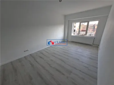 Vanzare apartament 4 camere pentru locuit sau sediu firma, birouri Centru, Cluj-Napoca - foto 2
